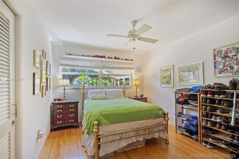 5 E Shore Dr E, Miami, FL 33133 photo 13