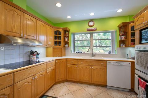 7995 SW 124th St, Pinecrest, FL 33156 photo 12