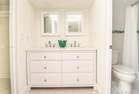 1020 E Circle Ter E # D, Delray Beach, FL 33445 photo 14