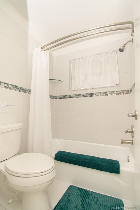 1020 E Circle Ter E # D, Delray Beach, FL 33445 photo 15