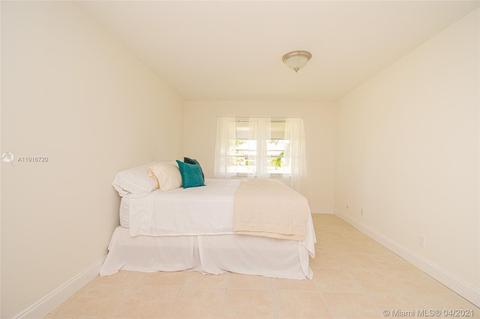 1020 E Circle Ter E # D, Delray Beach, FL 33445 photo 16