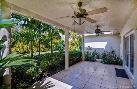 1265 Thrush Ave, Miami Springs, FL 33166 photo 32