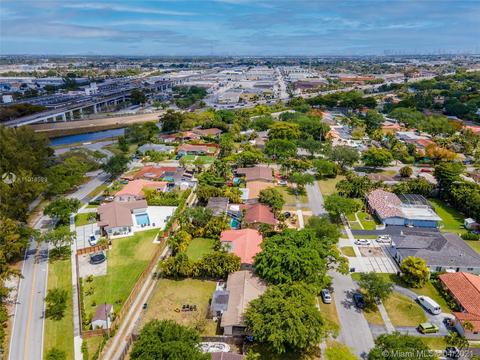 1265 Thrush Ave, Miami Springs, FL 33166 photo 48