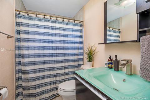 1265 Thrush Ave, Miami Springs, FL 33166 photo 24