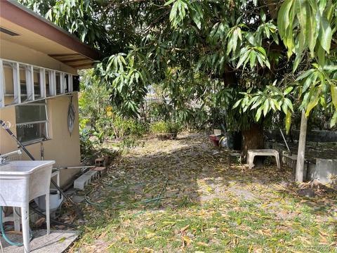 505 E 37th St, Hialeah, FL 33013 photo 20