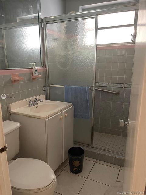 505 E 37th St, Hialeah, FL 33013 photo 26