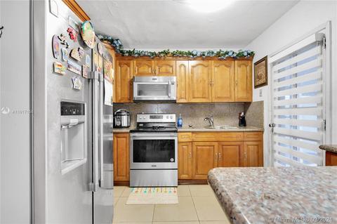 3390 E 1st Ave, Hialeah, FL 33013 photo 7