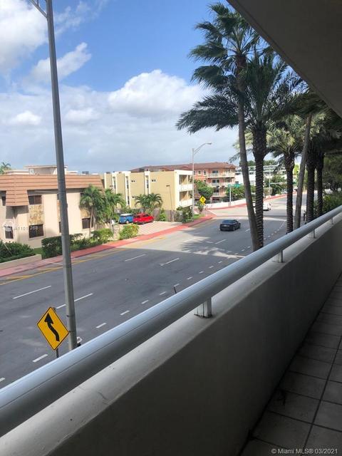 8925 Collins Ave #2E, Surfside, FL 33154 photo 1