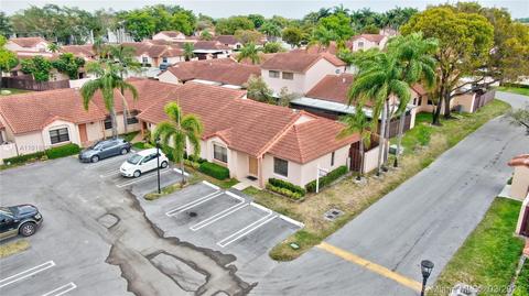 Undisclosed, Hialeah, FL 33015 photo 3