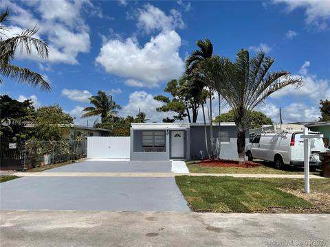 761 E 47th St, Hialeah, FL 33013 photo 1
