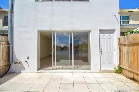 1370 W 69th St, Hialeah, FL 33014 photo 20
