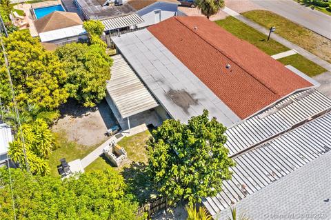 1271 W 76th St, Hialeah, FL 33014 photo 38