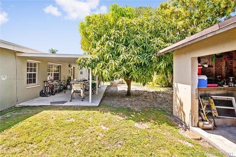 1271 W 76th St, Hialeah, FL 33014 photo 24