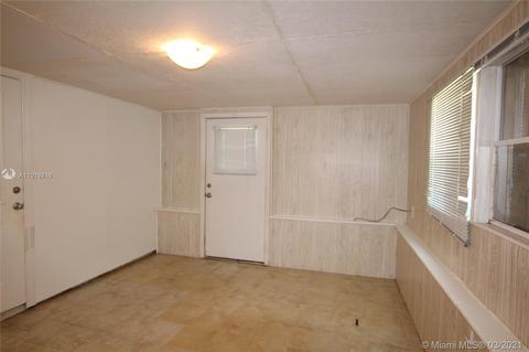 1042 5th St, Okeechobee, FL 34974 photo 13