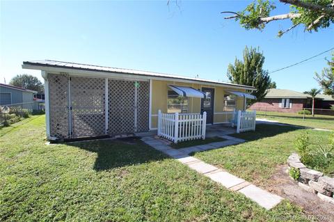 1042 5th St, Okeechobee, FL 34974 photo 2