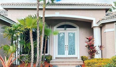 2558 Eagle Run Ln, Weston, FL 33327 photo 3