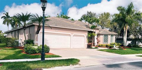 2558 Eagle Run Ln, Weston, FL 33327 photo 2