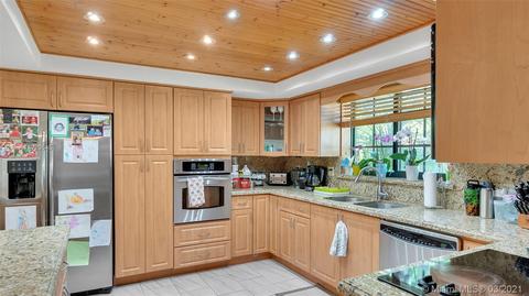 1110 Granada Blvd, Coral Gables, FL 33134 photo 14