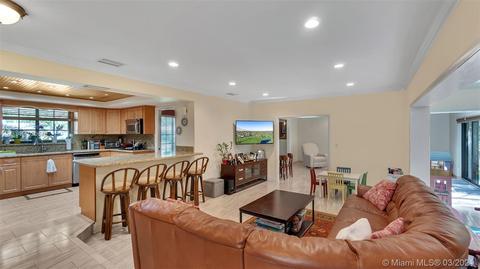1110 Granada Blvd, Coral Gables, FL 33134 photo 23