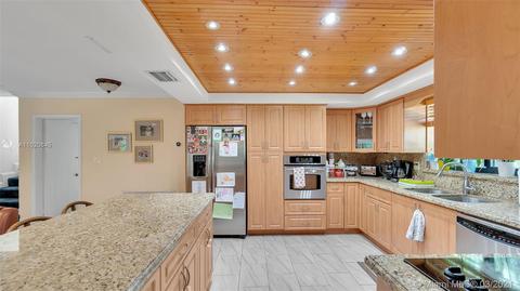 1110 Granada Blvd, Coral Gables, FL 33134 photo 13