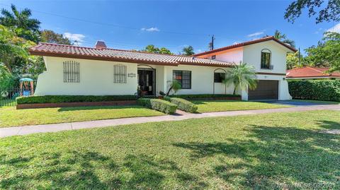 1110 Granada Blvd, Coral Gables, FL 33134 photo 2