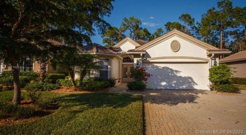2933 Lone Pine Ln, Naples, FL 34119 photo 1