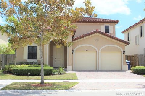 17543 SW 155th Ct, Miami, FL 33187 photo 6
