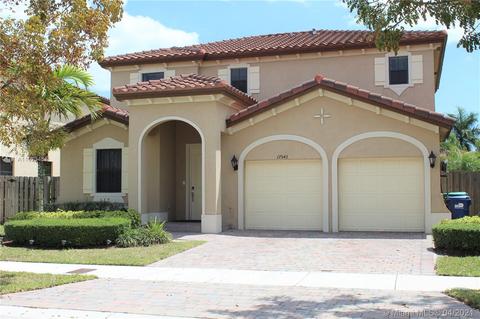 17543 SW 155th Ct, Miami, FL 33187 photo 1