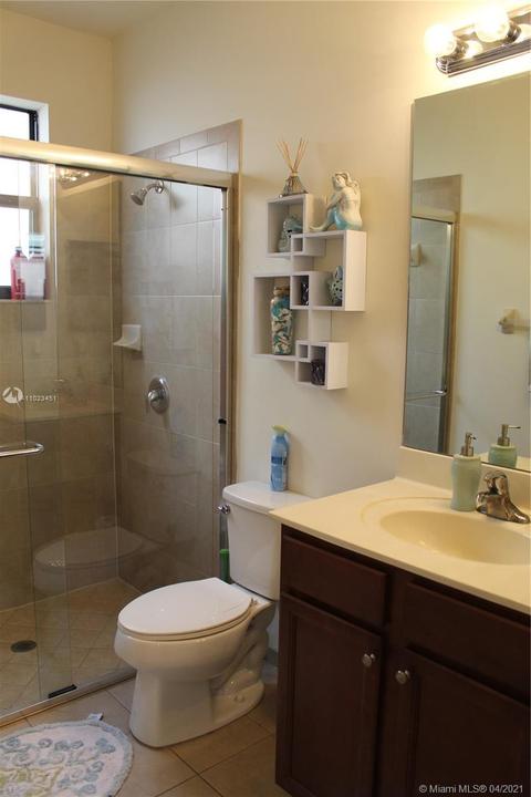 17543 SW 155th Ct, Miami, FL 33187 photo 32