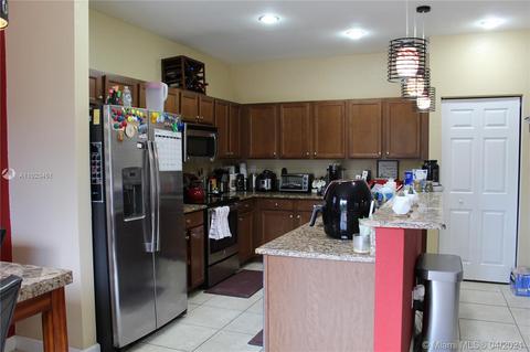 17543 SW 155th Ct, Miami, FL 33187 photo 24
