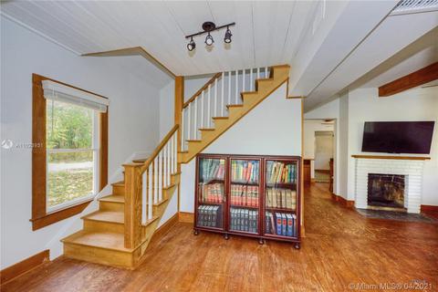 608 SE 5th St, Stuart, FL 34994 photo 7