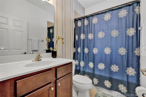 8762 W 33rd Ave, Hialeah, FL 33018 photo 20