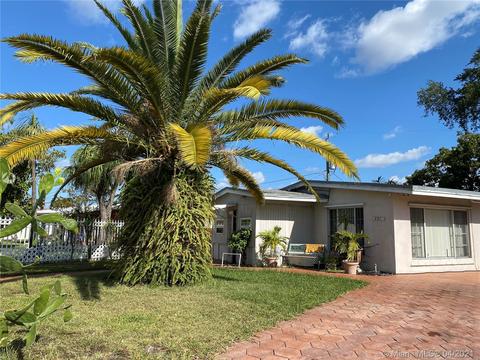731 Hialeah Dr, Hialeah, FL 33010 photo 1