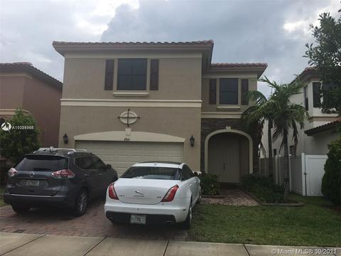 8866 W 33rd Ave, Hialeah, FL 33018 photo 1