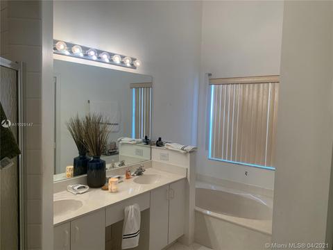 6595 Skipper Ter, Margate, FL 33063 photo 18