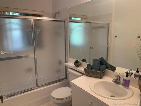 6595 Skipper Ter, Margate, FL 33063 photo 26