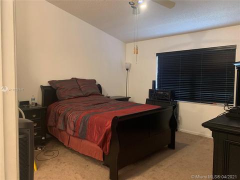 6595 Skipper Ter, Margate, FL 33063 photo 15