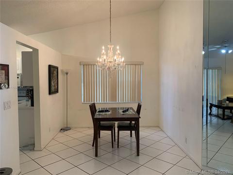 6595 Skipper Ter, Margate, FL 33063 photo 12
