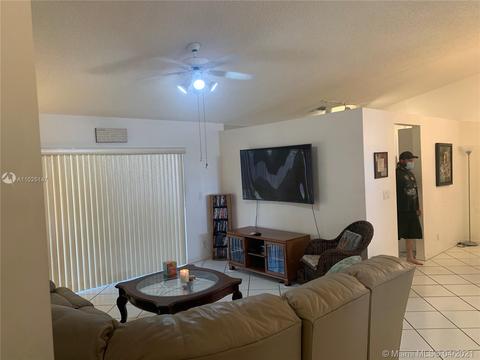 6595 Skipper Ter, Margate, FL 33063 photo 6