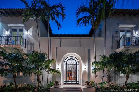 37 Golden Beach Homes For Sale Golden Beach Fl Real Estate Movoto