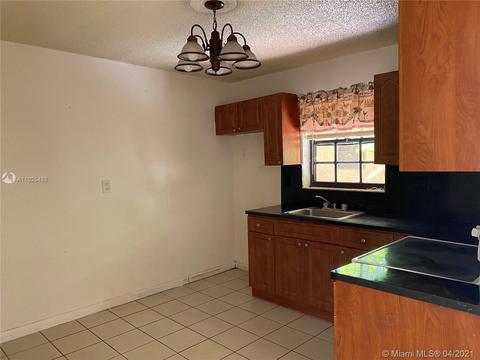 339 W 68th St #103, Hialeah, FL 33014 photo 5