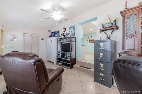 301 E 41st St, Hialeah, FL 33013 photo 14