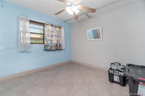 301 E 41st St, Hialeah, FL 33013 photo 21
