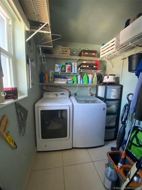 1870 W 73rd Pl, Hialeah, FL 33014 photo 3