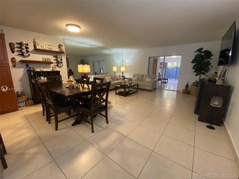 1870 W 73rd Pl, Hialeah, FL 33014 photo 6