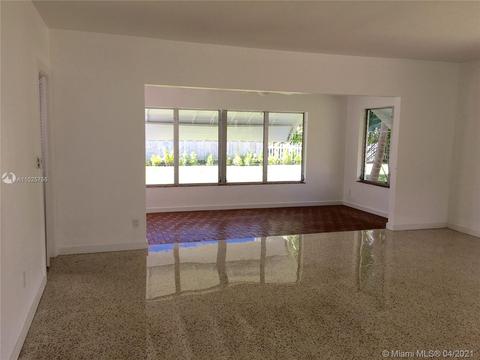 379 Gulf Rd, Key Biscayne, FL 33149 photo 3