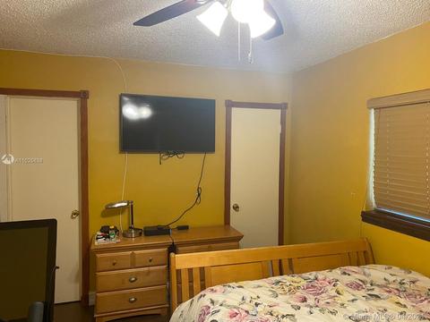 20351 NW 43rd Ct, Miami Gardens, FL 33055 photo 16