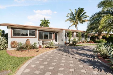 Undisclosed, Hialeah, FL 33012 photo 1