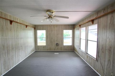 1120 Palm Ct, Okeechobee, FL 34974 photo 9