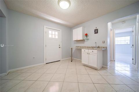 241 E 13th St, Hialeah, FL 33010 photo 14